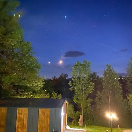 Casutele Din Poienita Villa Comarnic Bagian luar foto