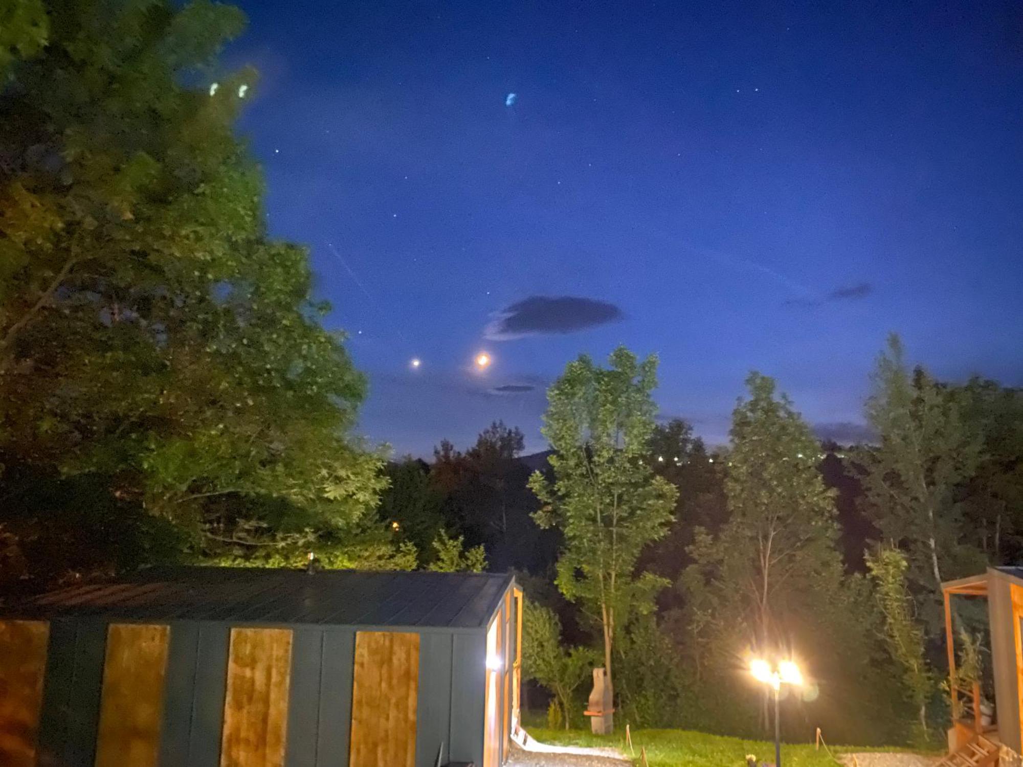 Casutele Din Poienita Villa Comarnic Bagian luar foto